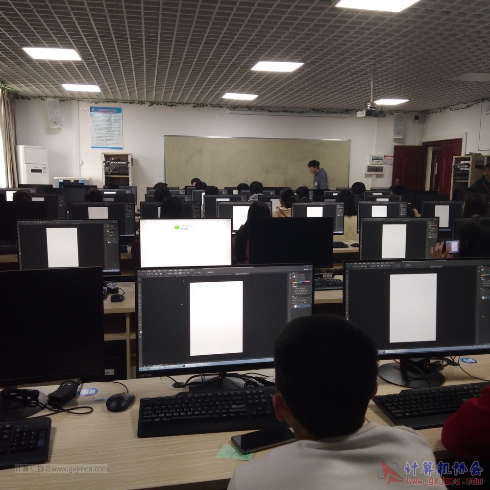201223txclpx018.jpg