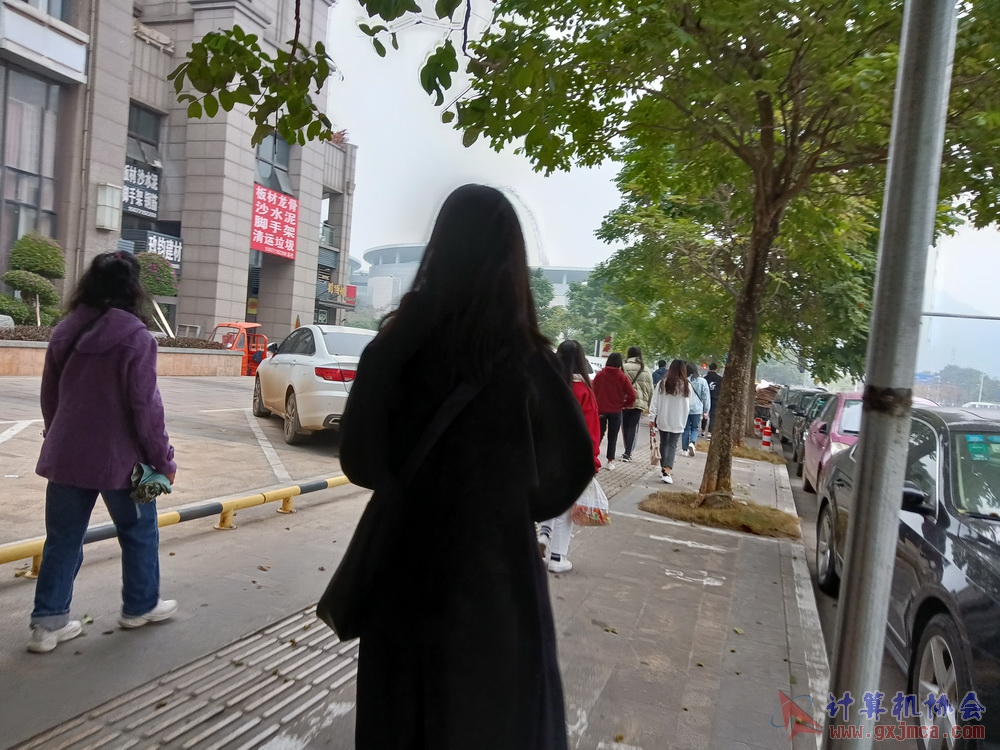 201226nnbwg012.jpg