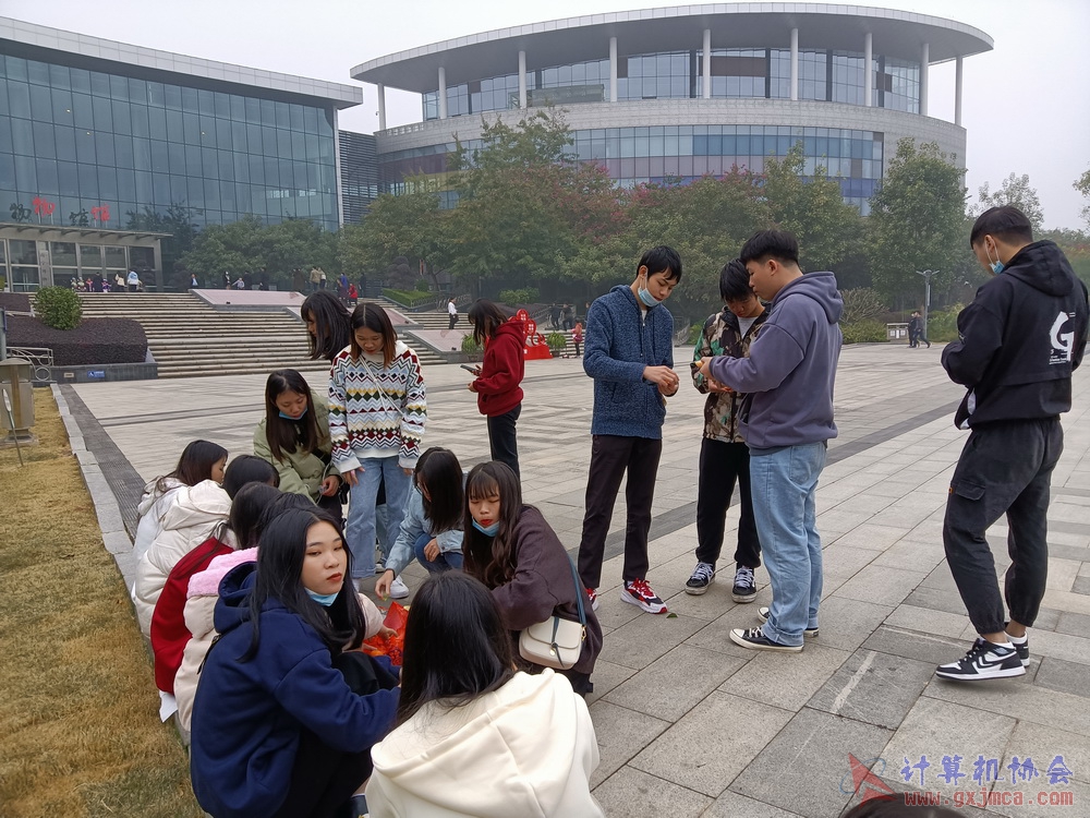 201226nnbwg153.jpg