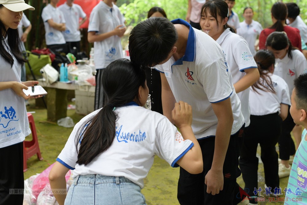 210530fhg223.JPG