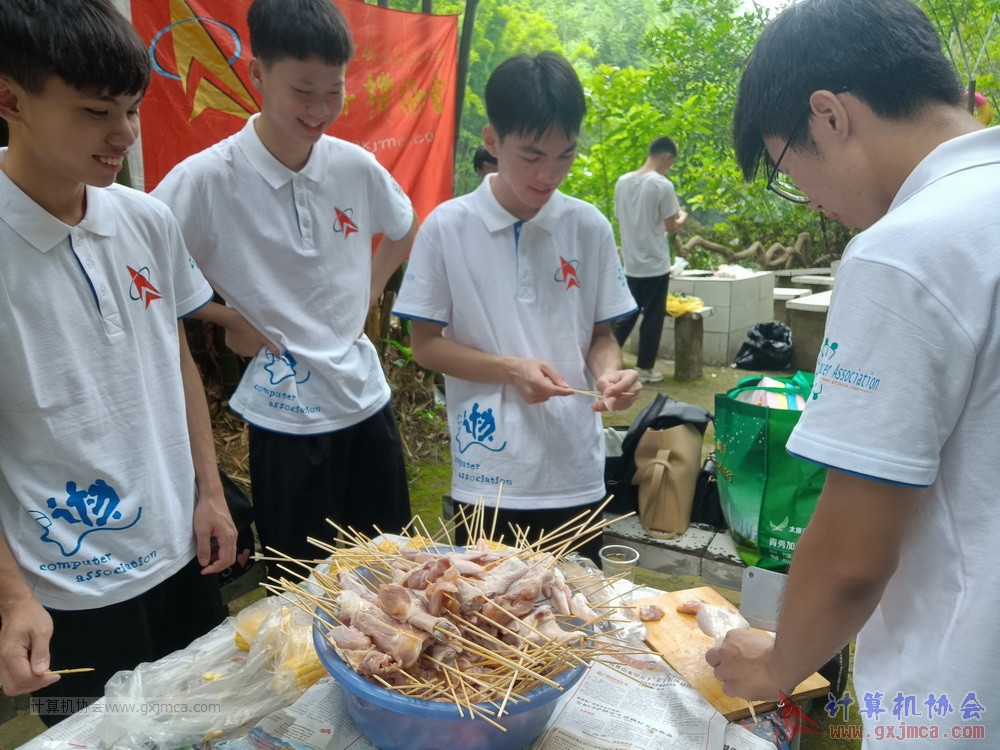 210530fhg580.jpg