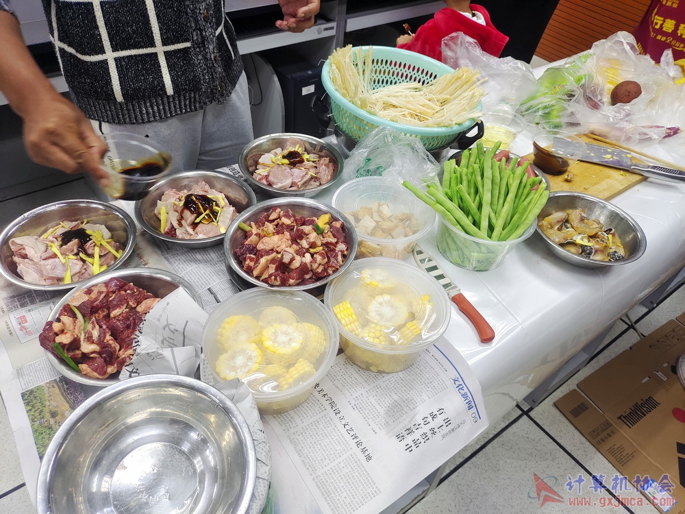 230512CA18znqcbh013.jpg