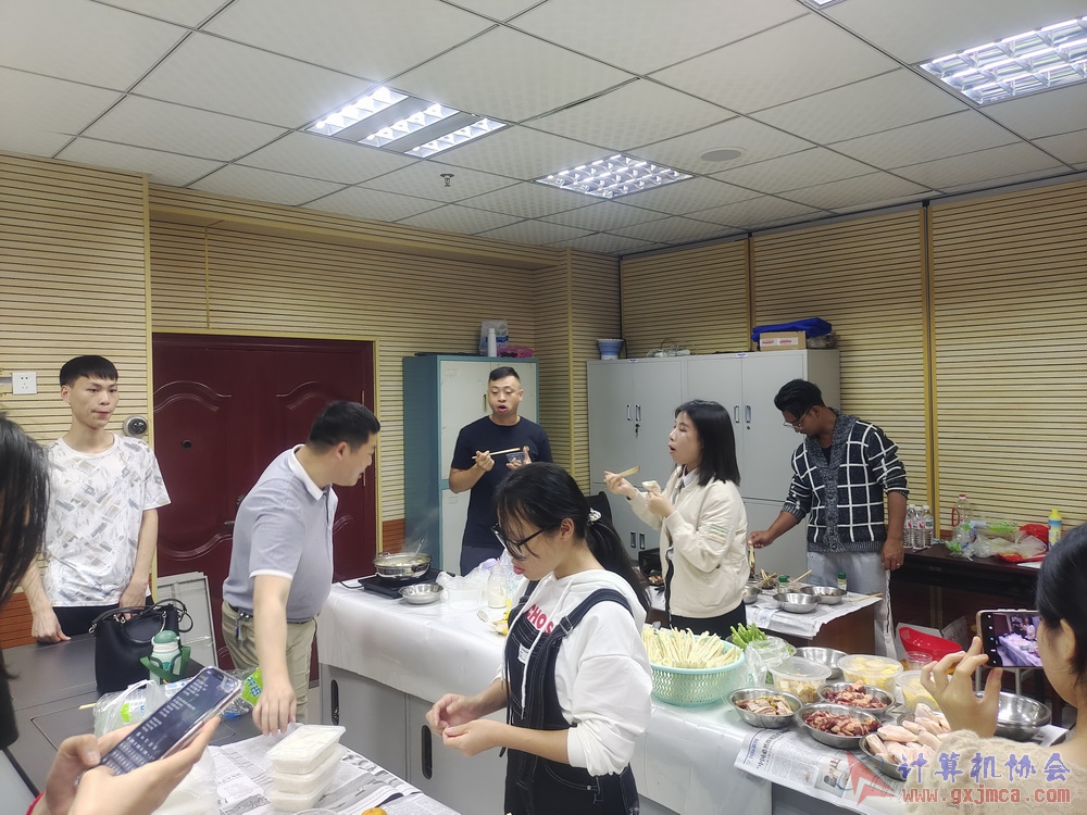 230512CA18znqcbh038.jpg