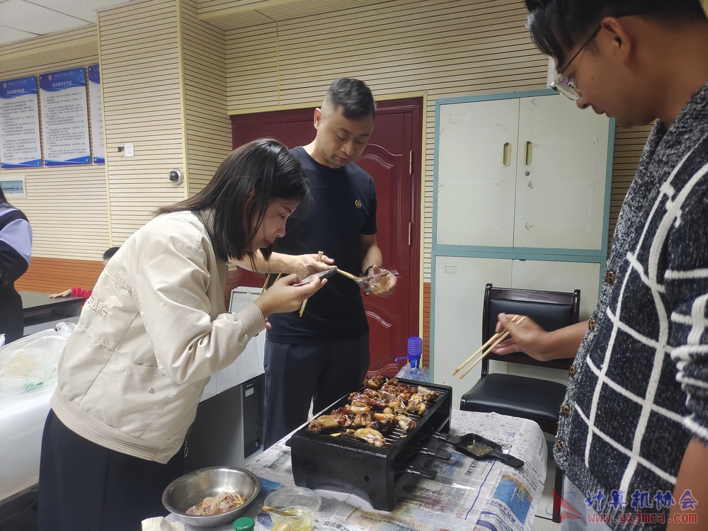 230512CA18znqcbh044.jpg
