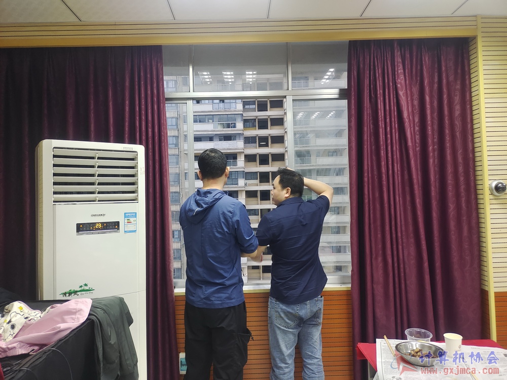 230512CA18znqcbh081.jpg