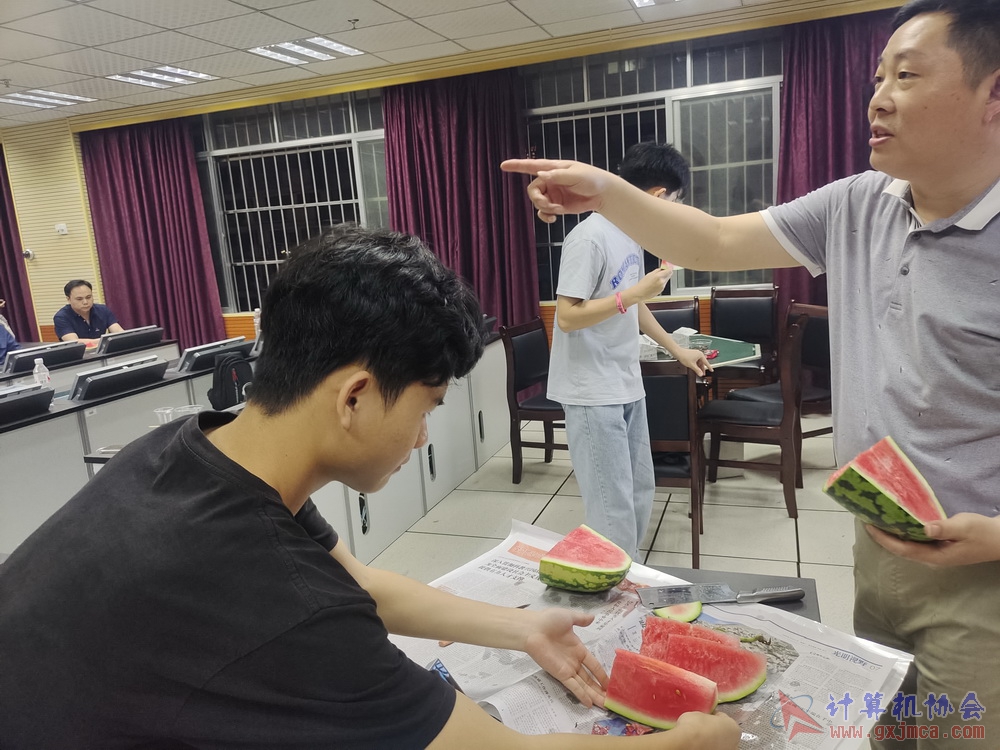 230512CA18znqcbh104.jpg