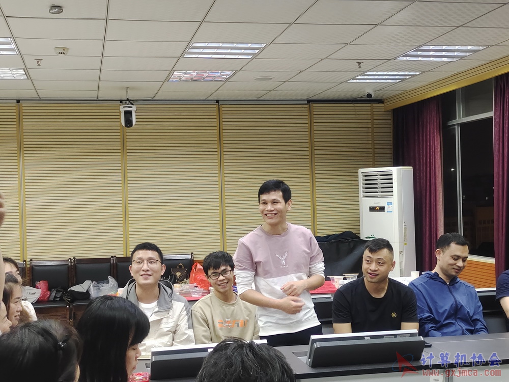 230512CA18znqcbh147.jpg