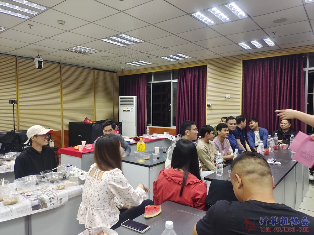 230512CA18znqcbh181.jpg