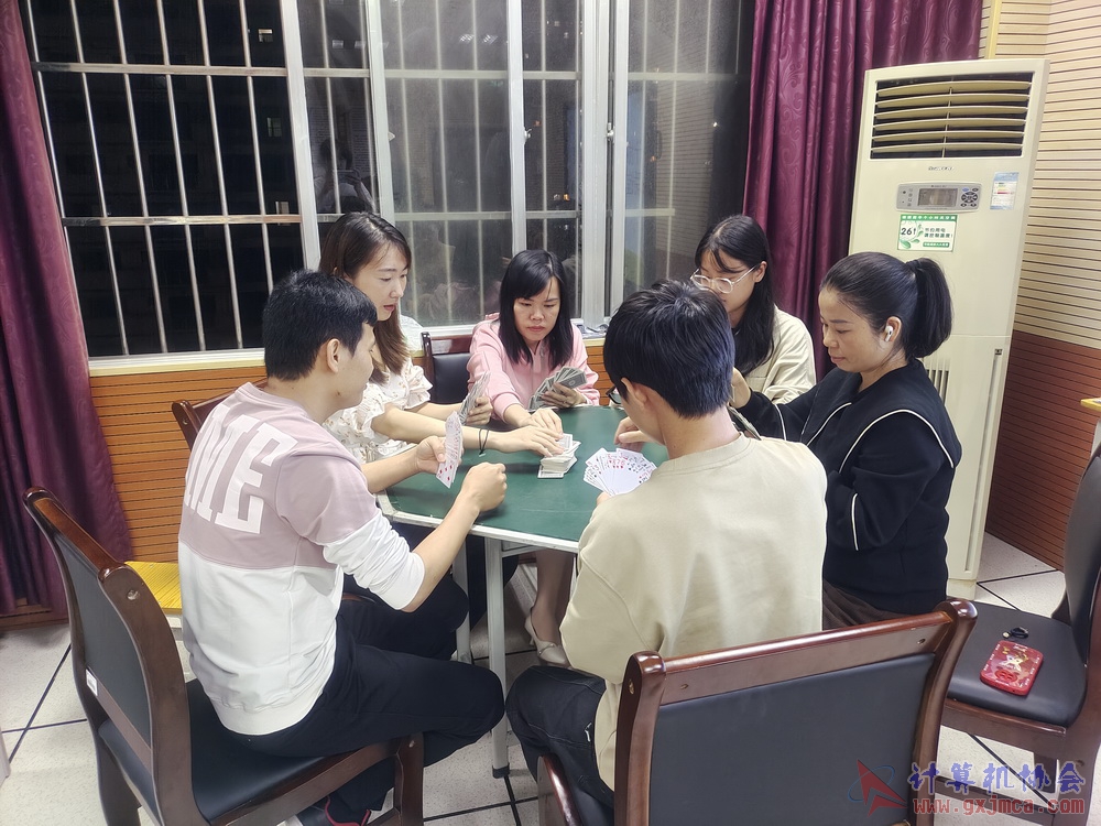 230512CA18znqcbh216.jpg