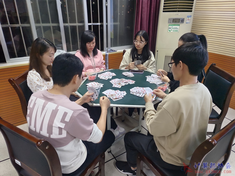 230512CA18znqcbh010.jpg