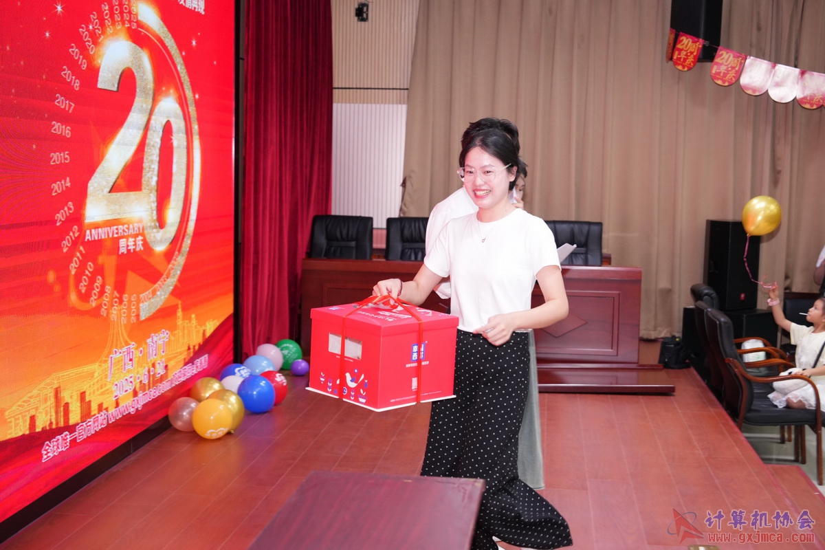 250621CA1275.JPG