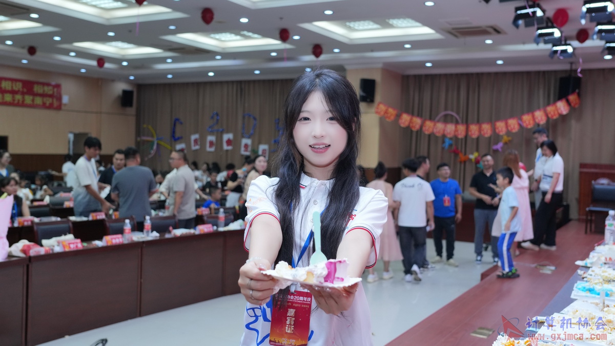 250621CA1732.JPG