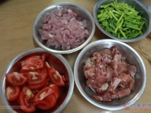 20130612协会庆七届会长生日及成员共度端午节（01）