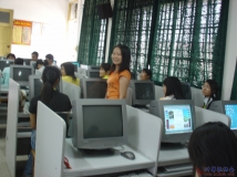 2007-04-25协会欢送04级成员毕业+颁发聘书（02）