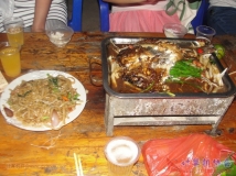 20131007技术部开展庆招新圆满成功昌隆烤鱼座谈活动(01)