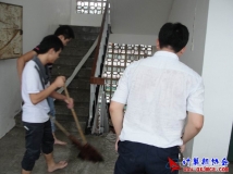 2011-09-04协会帮六教洗澡打水丈（01）