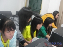 20131114协会开展《Photoshop图像处理之照片美化》内部培训（02）