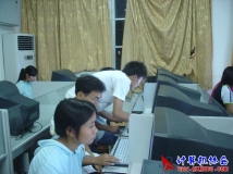 2006-09-28协会开展《五笔打字技巧》培训活动（02）