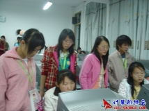 2006-11-29协会《网页制作培训》会员活动（04）