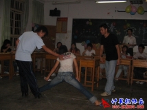 2006-06-01协会委员会全体成员庆六一大型联谊活动（07）