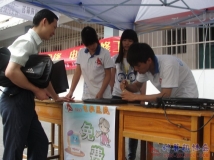 2012-04-23协会承办全院免费维修电脑活动（02）