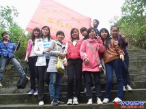 2010-04-17协会圣天宝春游烧烤(3)