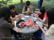 20140412网络部组织金花茶公园部门联谊游玩活动（02）