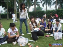 2009-11-07协会应摄影协会等邀请参加社团联谊活动（05）