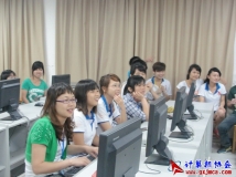 2012-05-02庆协会成立七周年扑克拖拉机(升级)大赛初赛第2天（07）