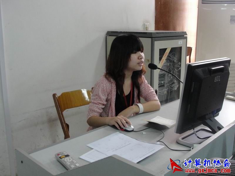 110414capx04.JPG