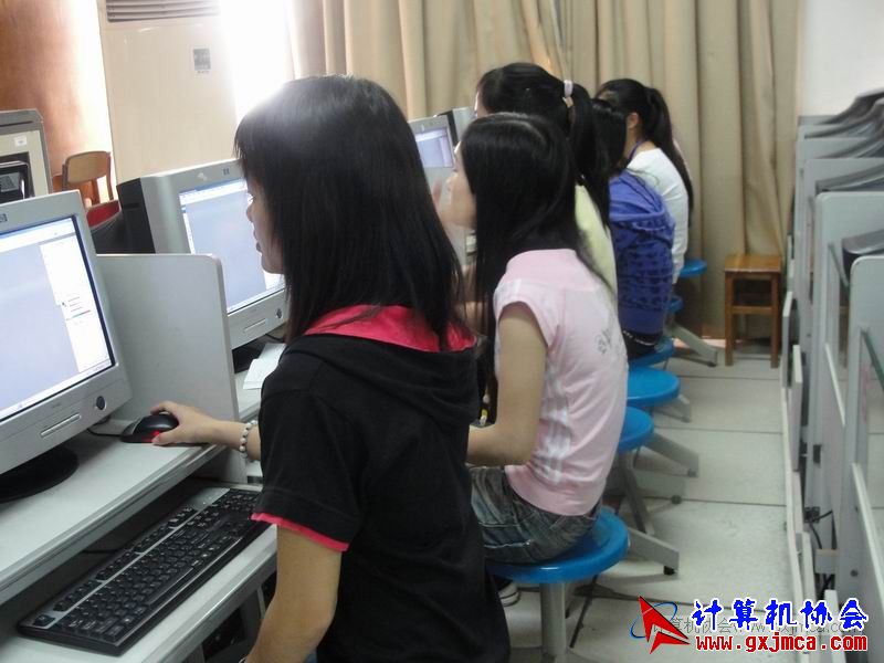 110414capx08.JPG