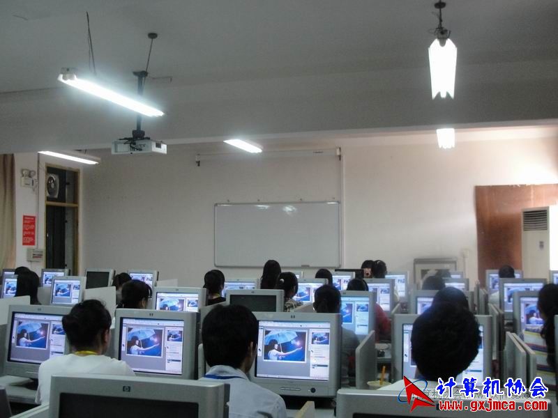 110414capx18.JPG
