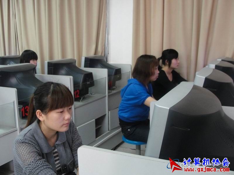 110414capx21.JPG