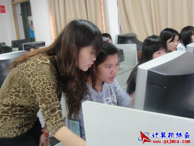 110414capx49.JPG