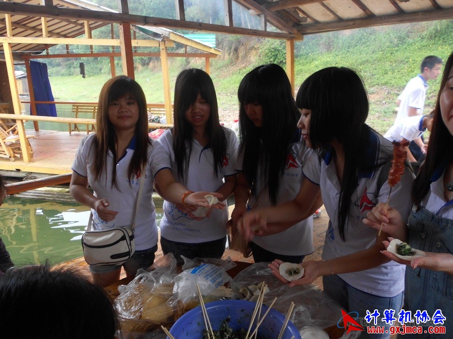 120602ca3084.jpg