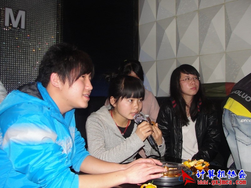 120311cakg092.JPG