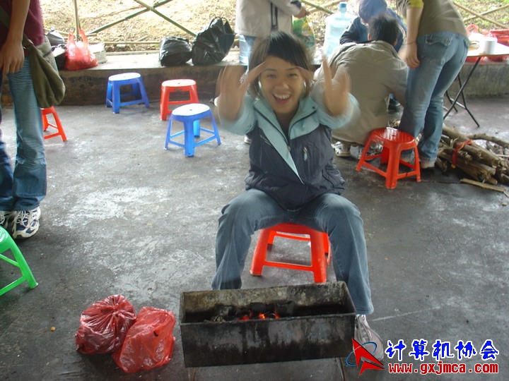 061203SKD679.JPG