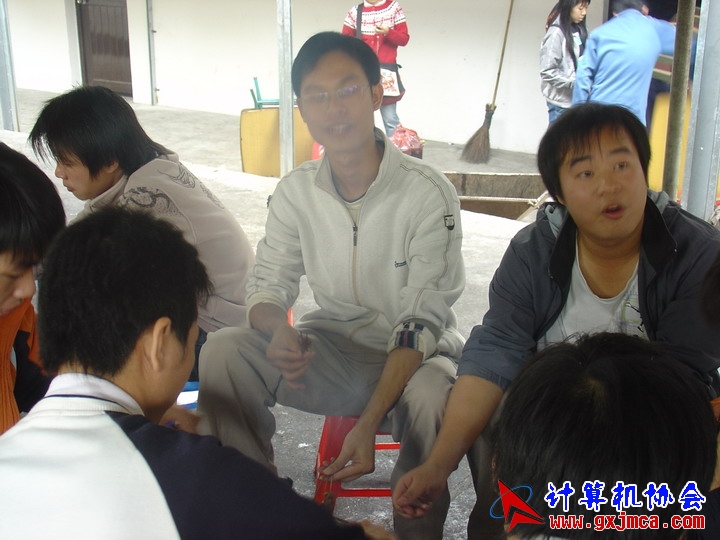 061203SKD699.JPG